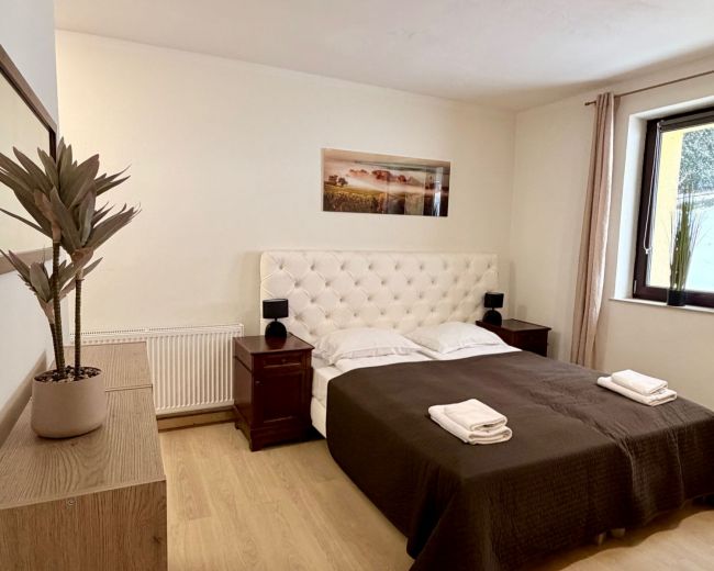 Pokoje i Apartamenty